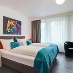 Atlanta Hotel 3*