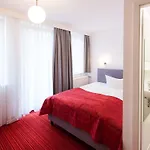 Atlanta Hotel 3*