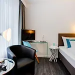 Atlanta Hotel 3*