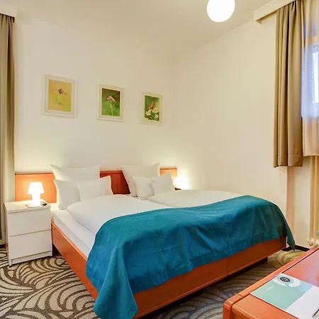 Hotel Atlanta 3*