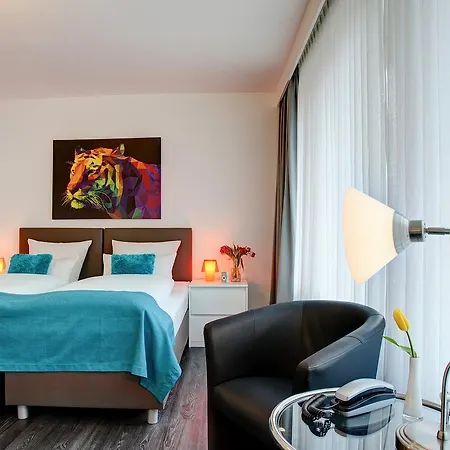 Atlanta Hotel 3*